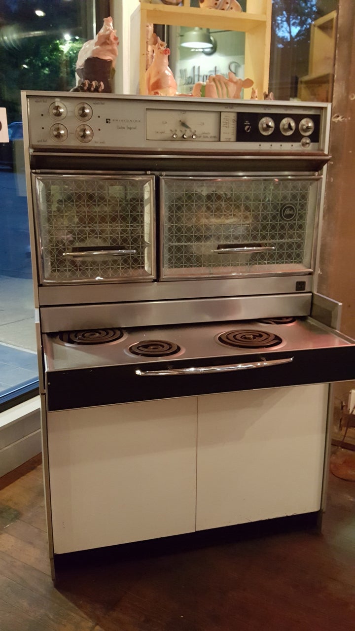 <p>“modern” pie safe at Buxton Hall</p>