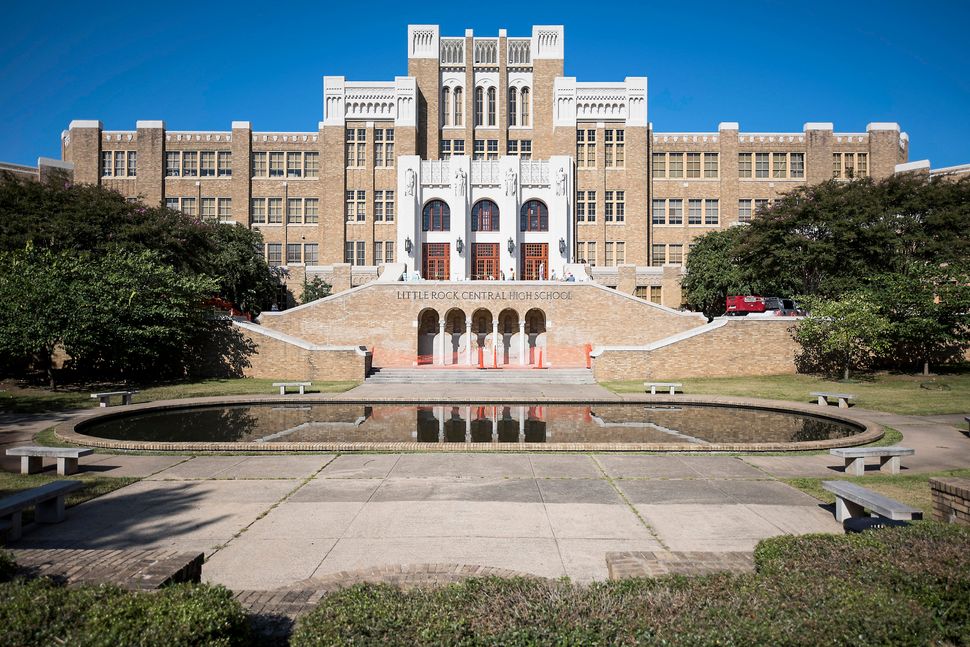 Best Scenes From The Little Rock Stop On HuffPost's Listen To America ...