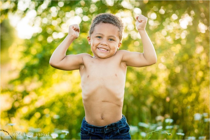 So far, they’ve arranged photo shoots for roughly 335 cancer fighters. 