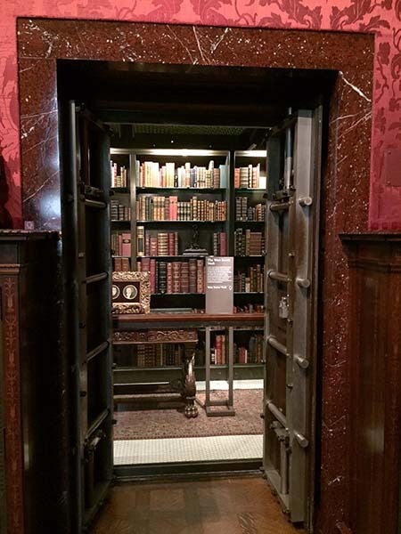 <em>The West Room vault (Abu-Fadil)</em>