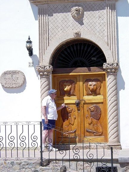 Door to a colonial mansion in Alamos.