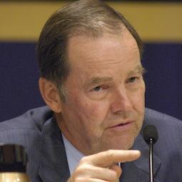 Thomas H. Kean (R) Chairman of the 9/11 Commission and Co Chair, Lee H. Hamilton confer during a news conference Decembe