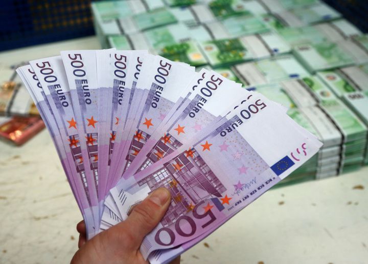 Tens of thousands of 500-euro banknotes similar to these were reportedly clogging toilets in Geneva.