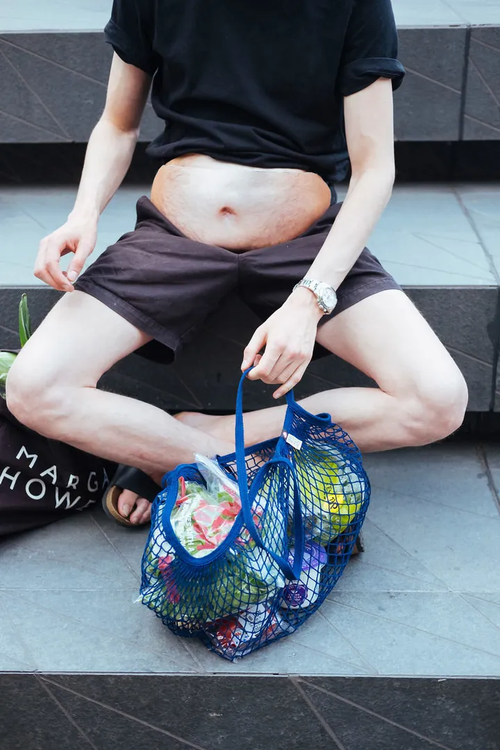 Fanny pack 2024 mens stomach