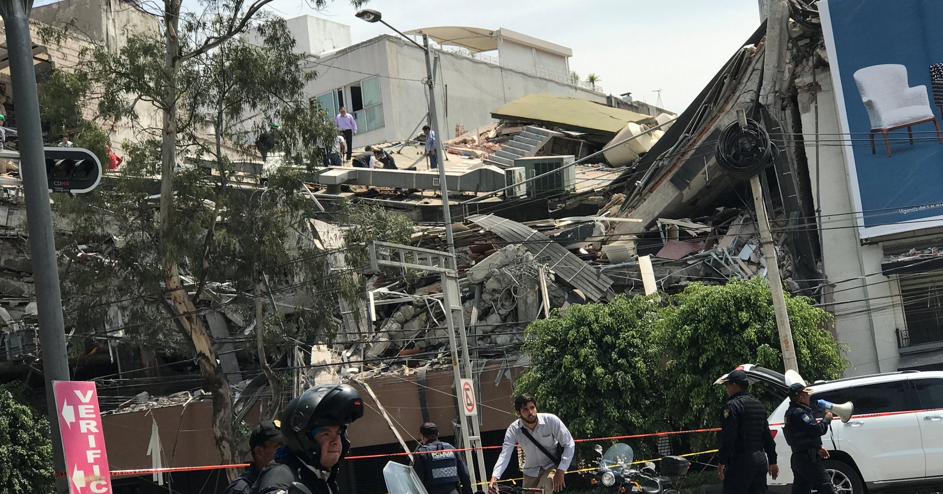 Powerful Earthquake Kills More Than 140 In Central Mexico