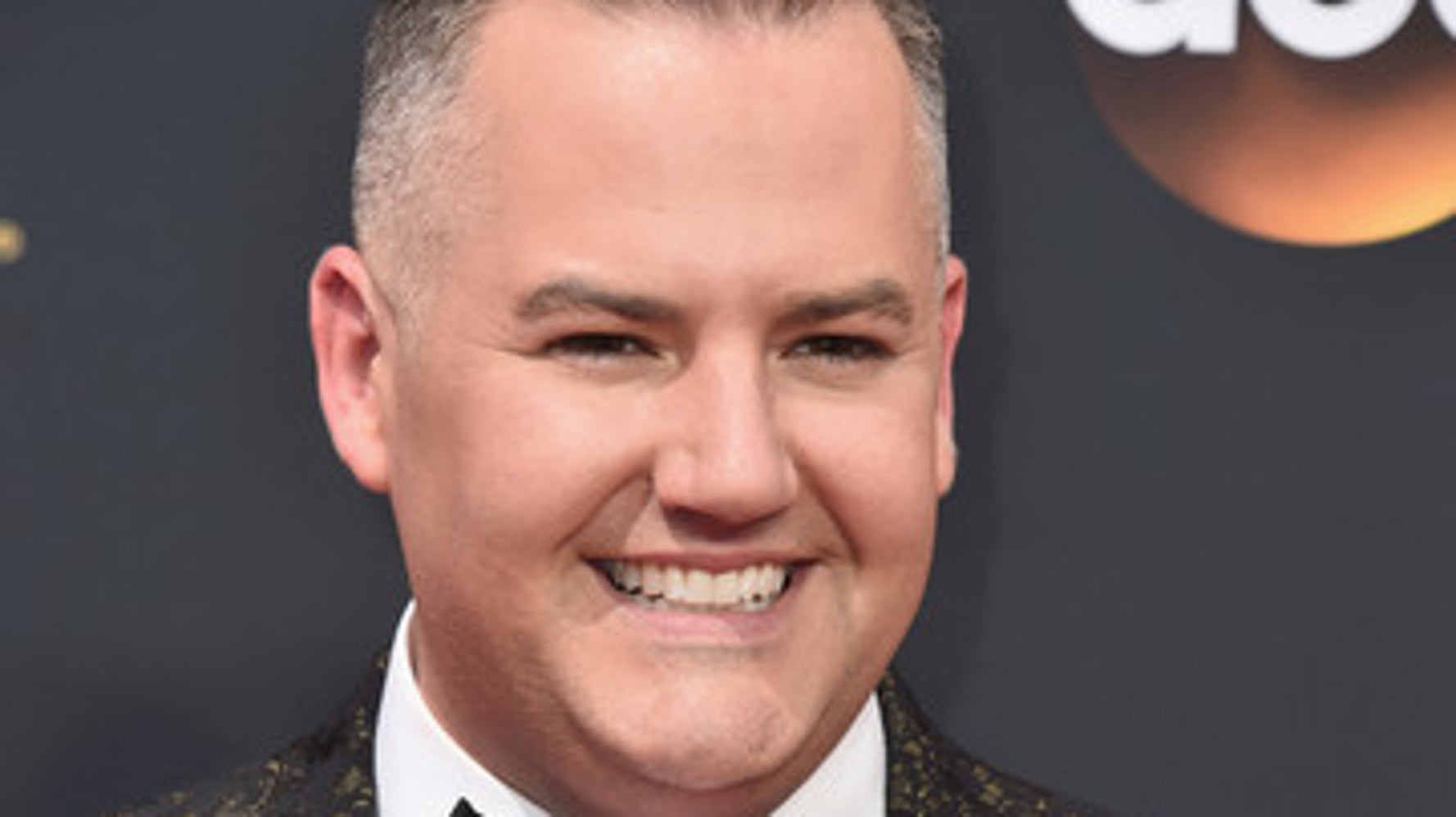 Coaker recommends best of Discipline hentai episode 4 gay Is ross mathews