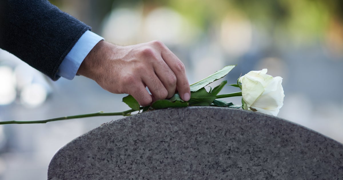 7 Ways To Save Money When You Die | HuffPost Life