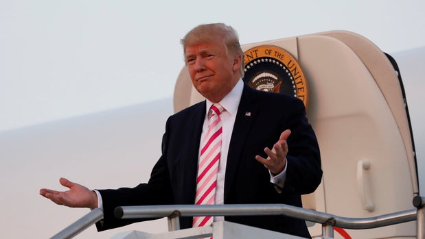 Trump Doubles Down On Criticism of Kim Jong Un During Alabama Rally