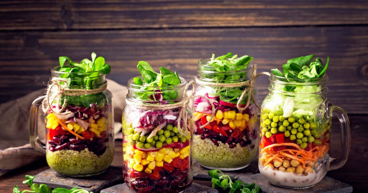 Twitter Points Out Everything That's Wrong With Mason Jar Salads ...