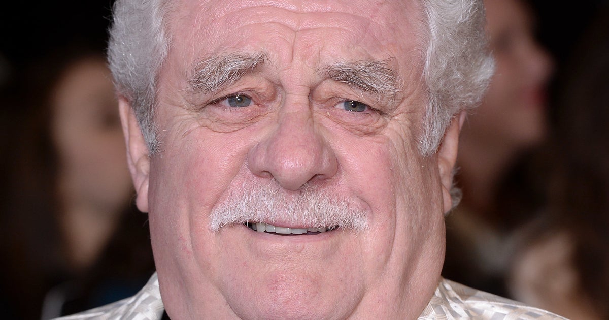 Bobby Knutt Dead ‘Benidorm’ And ‘Emmerdale’ Actor Dies, Aged 71