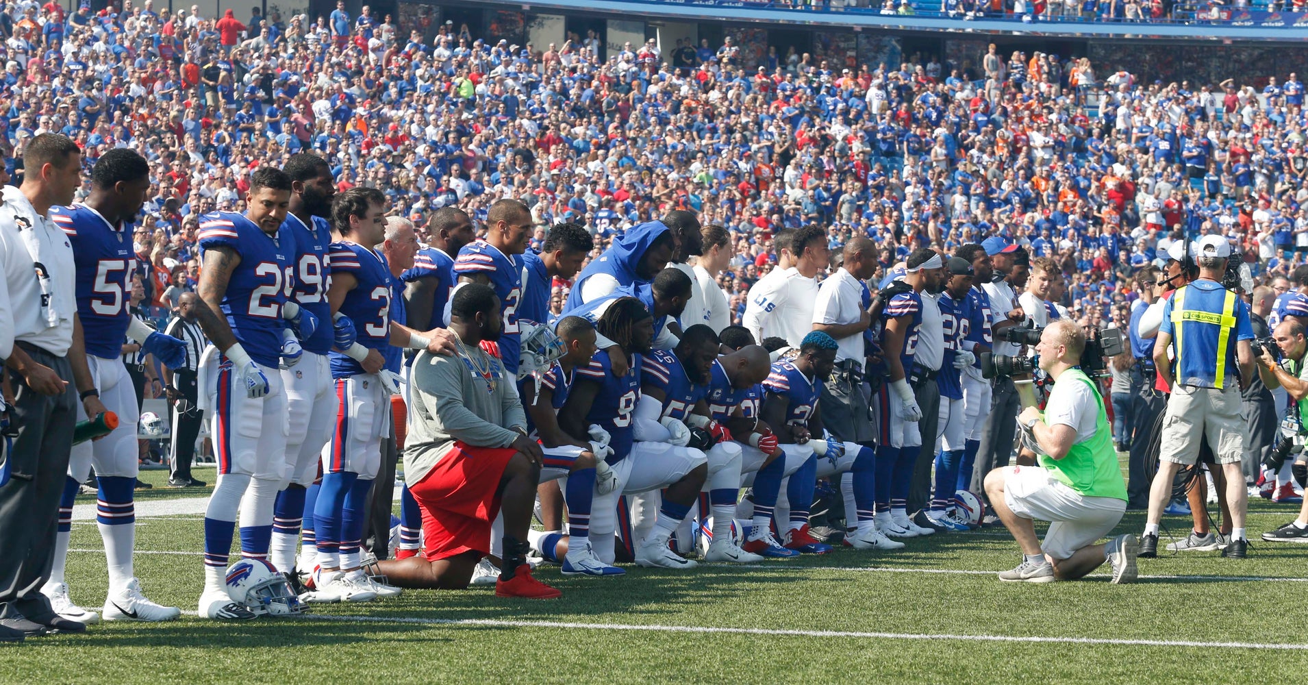 Man 'Pushed To Limit' After NFL Protest, Quits Job At Buffalo Bills