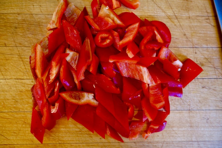 Cut the peppers into lozenges: think of dice on the diagonal