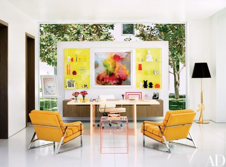 Above, Alexandra Von Furstenberg’s Los Angeles home office (featured in Architectural Digest) combines bold color and modern forms to create a chic look.