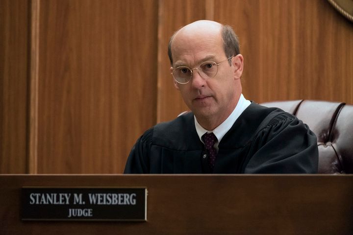 Anthony Edwards as Judge Stanley Weisberg.