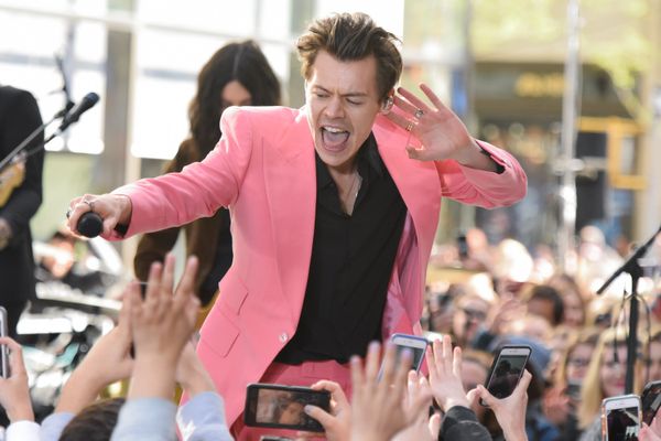 Harry Styles mocks conservative trolls who took issue with his Vogue cover  in best possible way