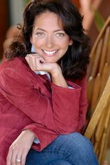 <p><a href="http://hollydowling.com/" target="_blank" role="link" rel="nofollow" class=" js-entry-link cet-external-link" data-vars-item-name="Holly Dowling" data-vars-item-type="text" data-vars-unit-name="59cbd5c0e4b028e6bb0a6757" data-vars-unit-type="buzz_body" data-vars-target-content-id="http://hollydowling.com/" data-vars-target-content-type="url" data-vars-type="web_external_link" data-vars-subunit-name="article_body" data-vars-subunit-type="component" data-vars-position-in-subunit="3">Holly Dowling</a>, Global Keynote Speaker & Inspirational Thought Leader </p>