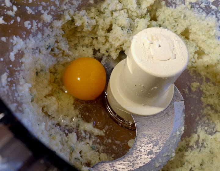 <p>For this quantity, one egg yolk</p>