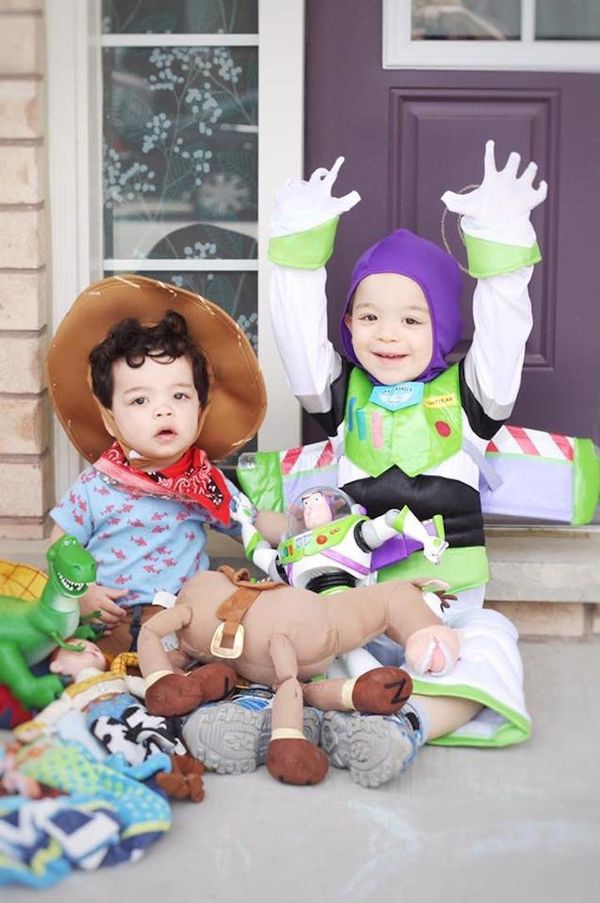 41 Halloween Costume Ideas That Are Perfect For Siblings | HuffPost