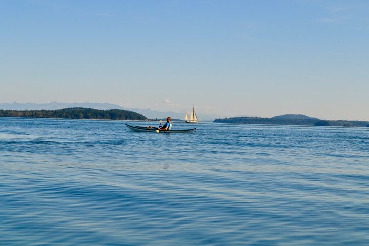 <p><em>Kayaking at Doe Bay</em></p>