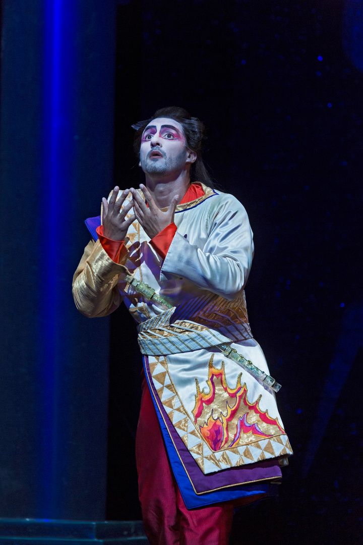 Charles Castronovo as Tamino in the Met’s Die Zauberflote