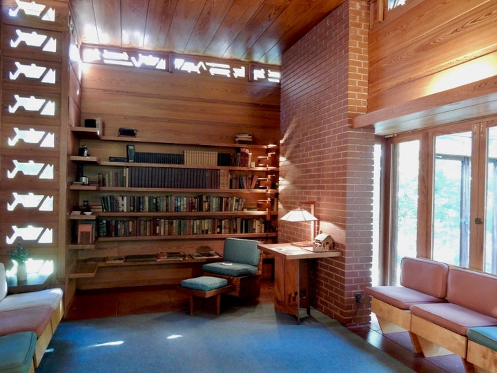 Interior Frank Lloyd Wright Pope-Leighey House, Fairfax VA