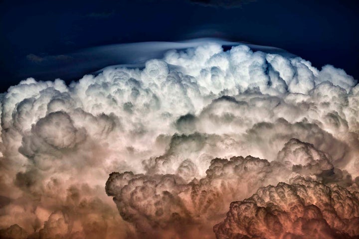 <p>Sandra Gottlieb, <em>A Cloud Study, Sunset, No.11</em> (2016), color photography, 30 x 40 inches</p>