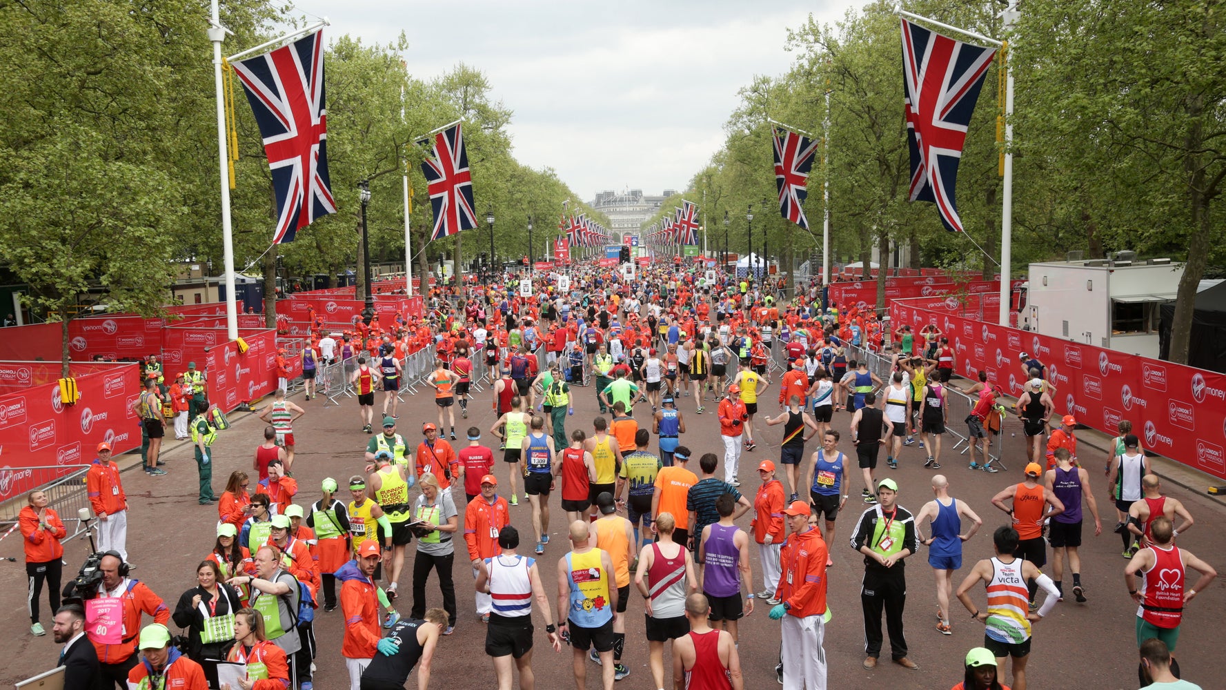 London Marathon Ballot 2020 Here S How You Can Still Get A Spot If You Missed Out In The Draw Huffpost Uk Life