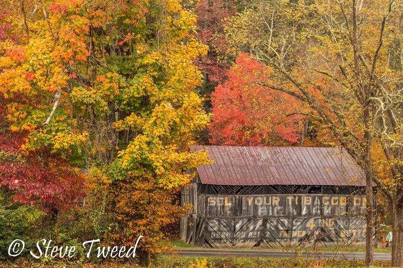 <em>Cook Family Barn</em>. This barn was dismantled in 2015.