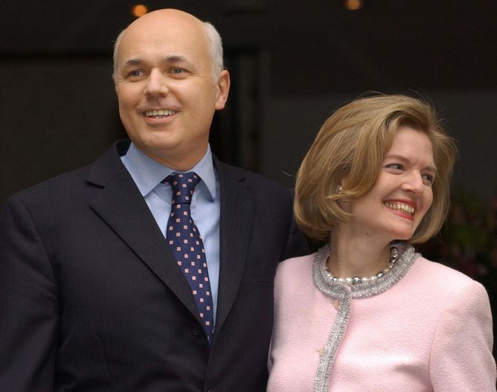 <strong>Duncan Smith with his own wife, Betsy </strong>