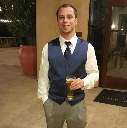 Austin Davis died in the shooting, his girlfriend Aubree Hennigan confirmed on Facebook.