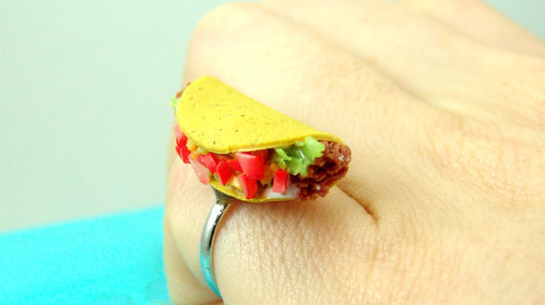 CHICKOR Funny Fitness Gifts. Taco Gifts for Taco