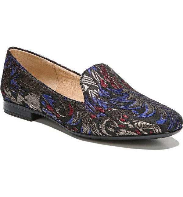 wide feet loafers womens