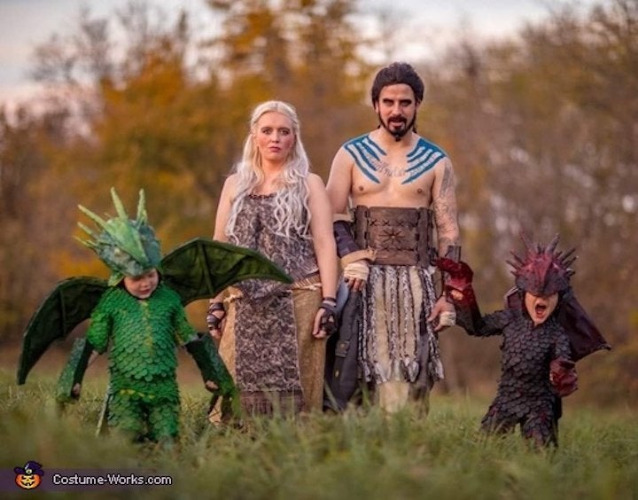 13 Amazing Pictures Of Kids And Families In Game Of Thrones