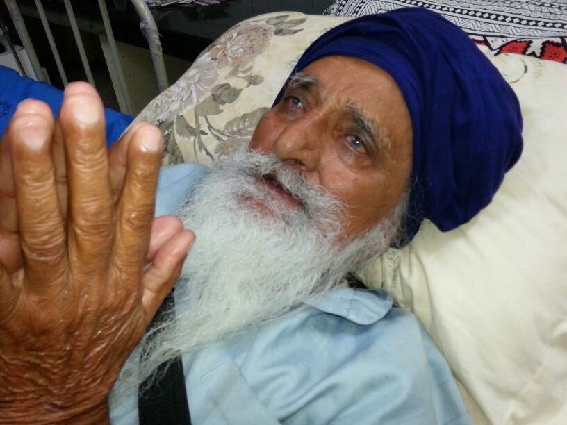 Bapu Surat Singh at Civil Hospital, Ludhiana in early 2015