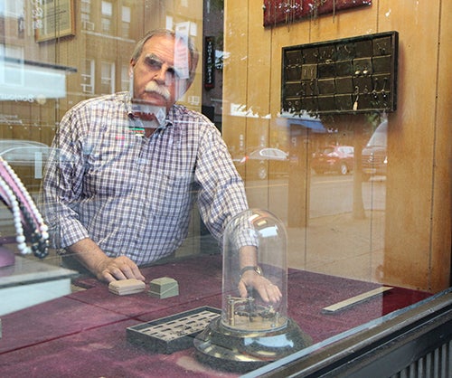 <p><strong>Marcel in the front window.</strong></p>