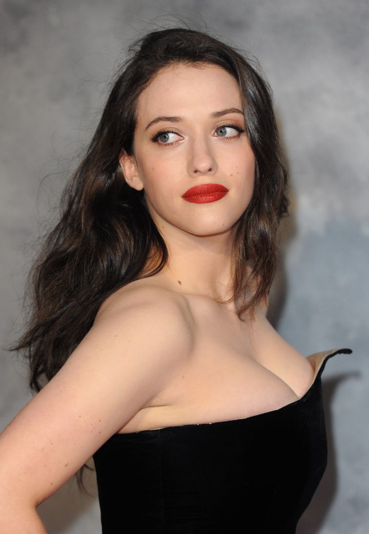 Kat Dennings was actually born on the same day as the Olsen twins