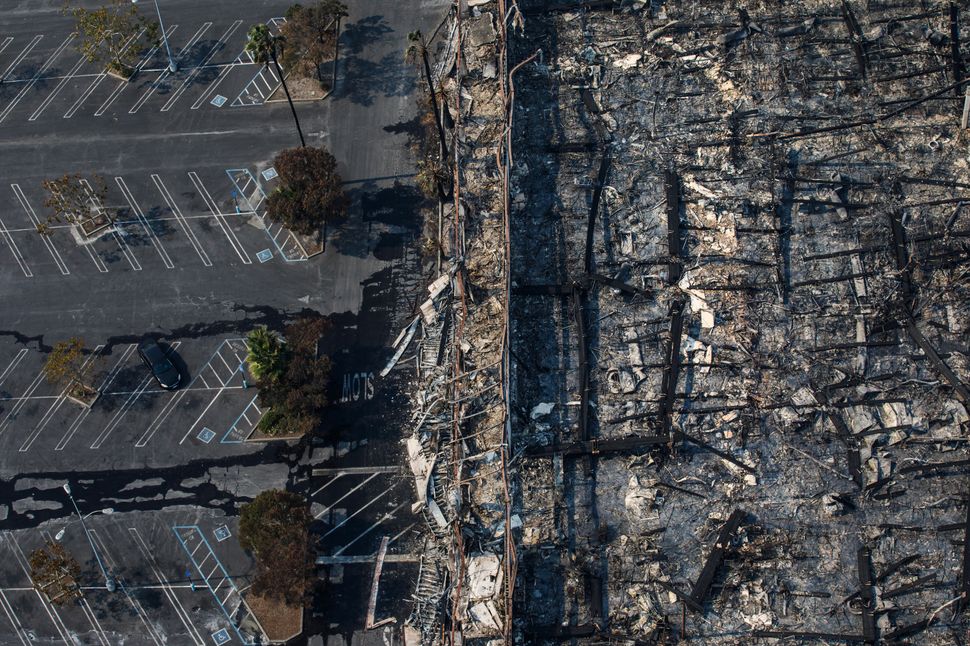 Horror Of California Wildfires Captured In Satellite And Aerial Photos ...