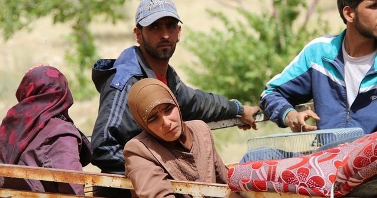 Syrian Refugees Return From Lebanon Only To Flee War Yet Again ...
