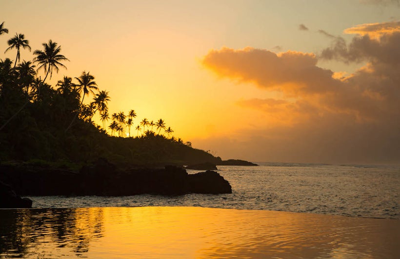 Sunrise at the infinity pool at Sa’Moana Resort