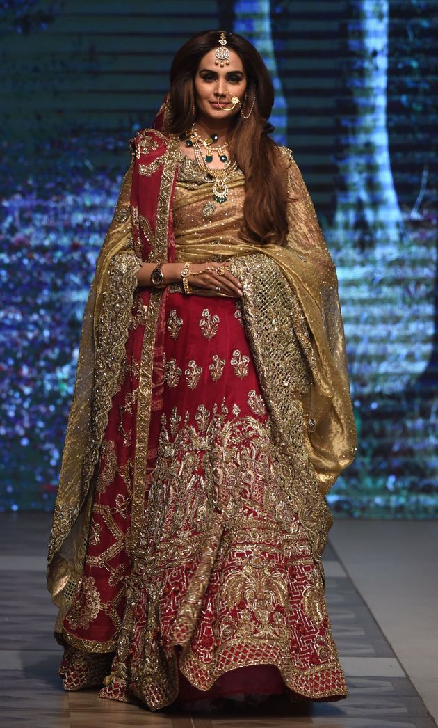 The Most Beautiful Wedding Dresses From Pakistans Lahore Bridal Week 6112