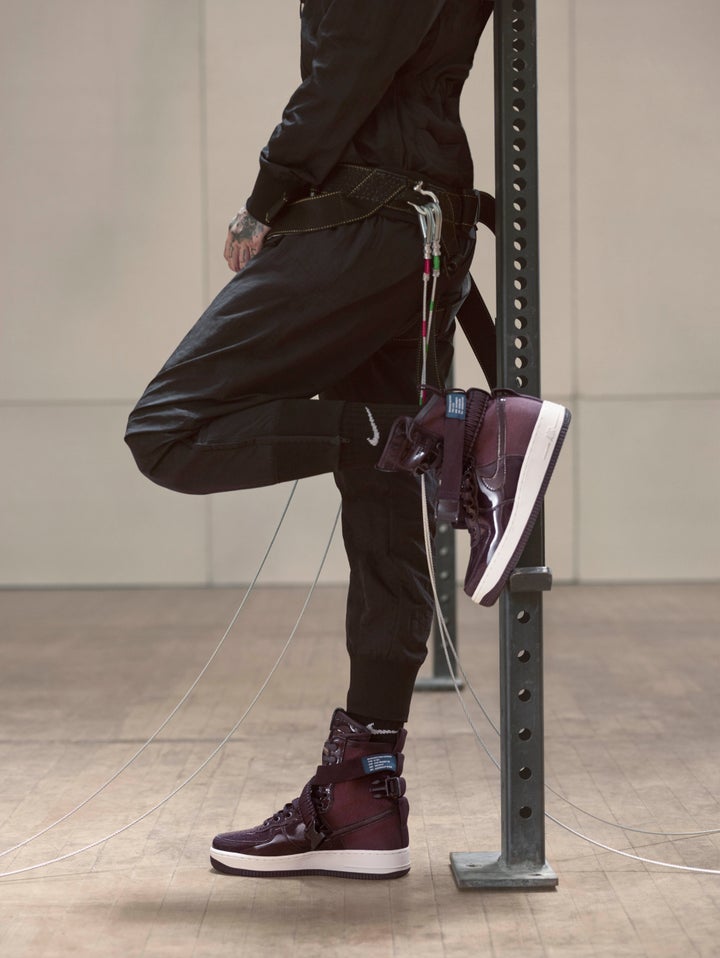 Nike force is outlet female campaign