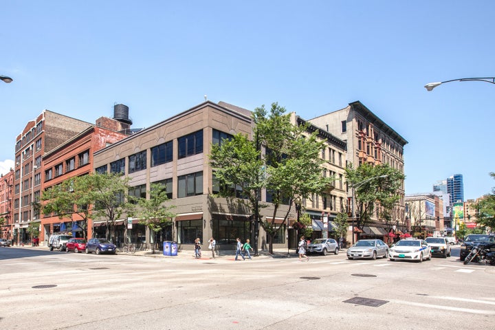 500 N. Clark St. at Illinois with restaurant Naha in the ground-floor space where restaurant Gordon stood from 1976-1999.