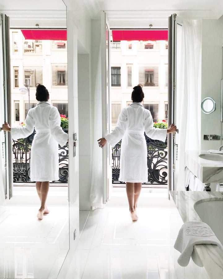 <p>Bathroom in Eiffel Suite, at Hotel Plaza Athenée.</p>