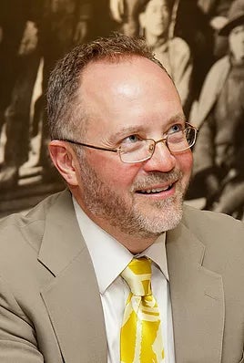 <p><em>Grant Hayter-Menzies</em> </p>