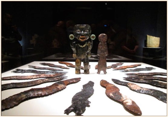 Mosaic figure, Standing figure, and Eccentrics from Moon Pyramid (200-250).