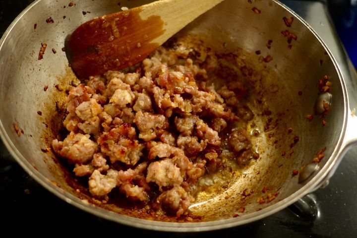 <p>Unlike in some similar dishes, the meat should actually brown - lightly</p>