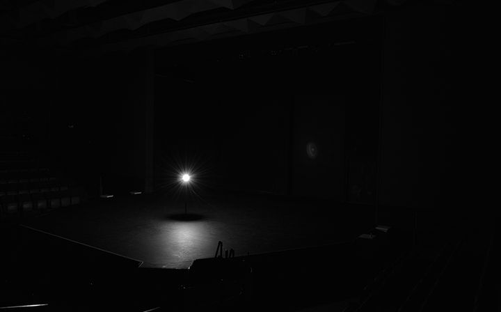 Seance at Edinburgh Fringe, Ghost Light on Stage 