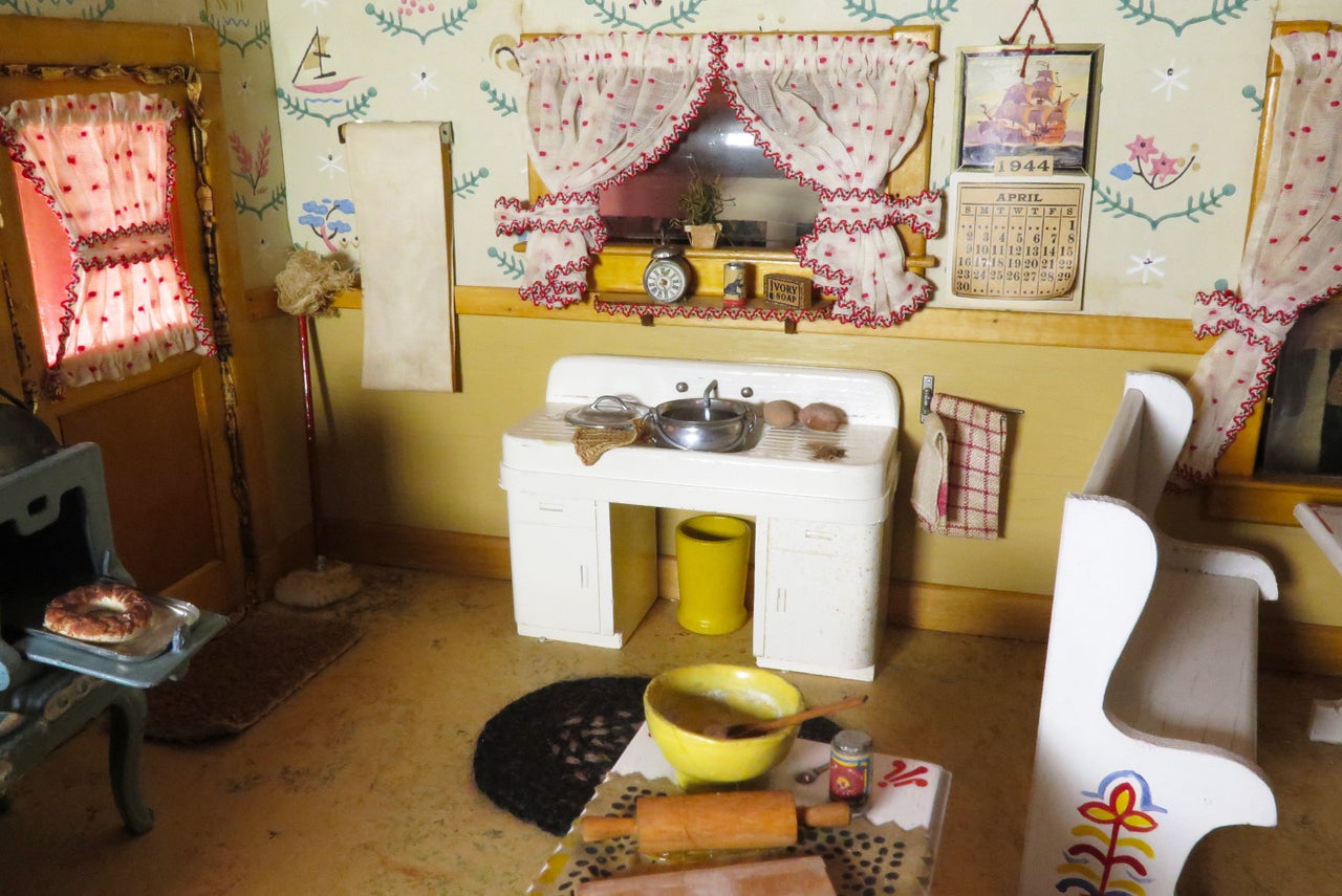 Frances Glessner Lee, "Kitchen (detail)," about 1944-46. Collection of the Harvard Medical School, Harvard University, Cambridge, MA.