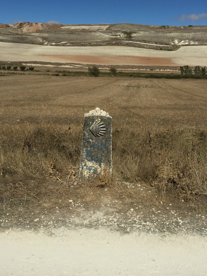 Camino marker, Northcentral Spain