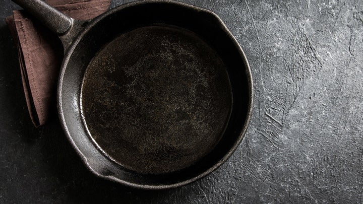 Smithey 2 months of use : r/castiron